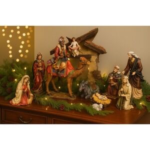 Vtg 1999 Crèche De Noel 13 Pc Kirkland Antiqued Hand Painted Christmas Nativity
